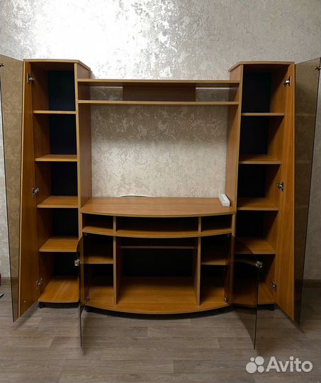 Стенка под тв