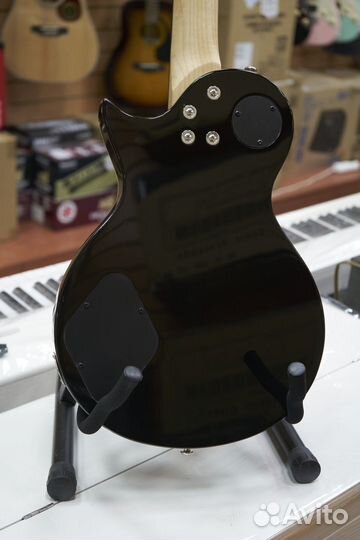 Caraya E232FTGr Электрогитара Les Paul Уменьшенная