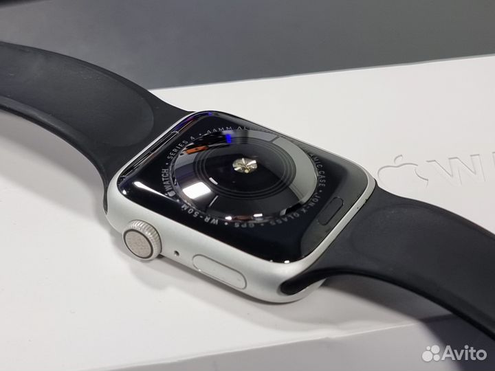 Apple Watch Series 4 44mm Silver