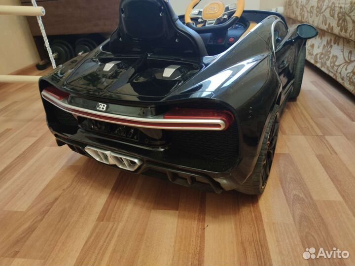 Детский электромобиль