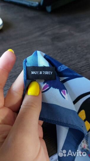 Шелковый платок новый