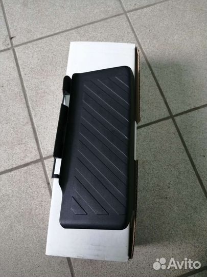 Накладка пола фольксваген тигуан 2. новая