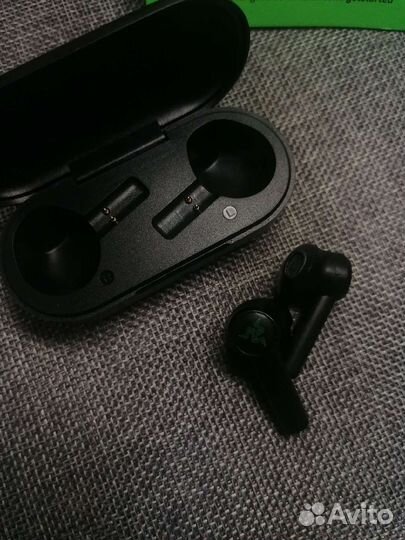 Игривые наушники razer