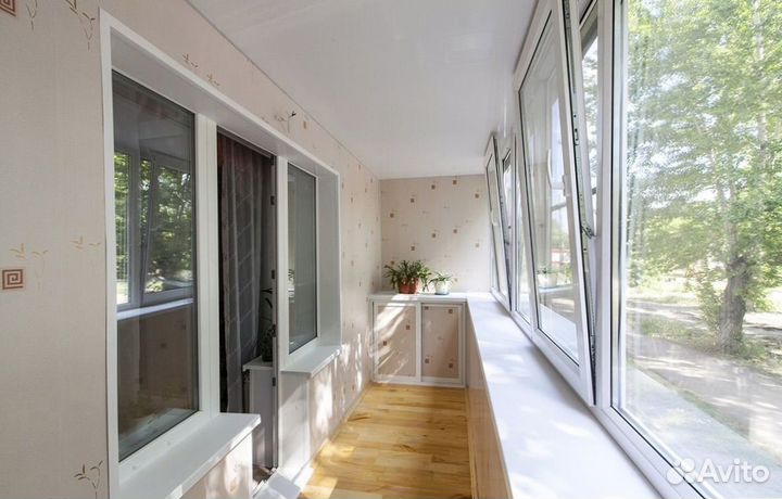 Остекление и отделка балконов