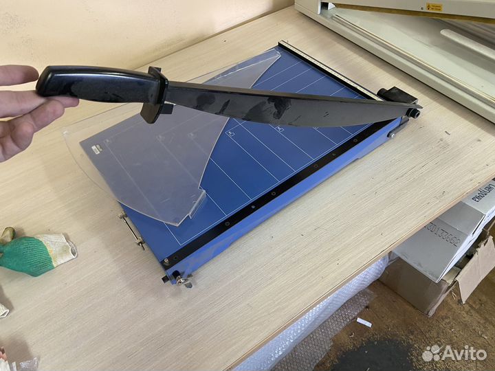 Резак для бумаги и фотографий KW trio 3029