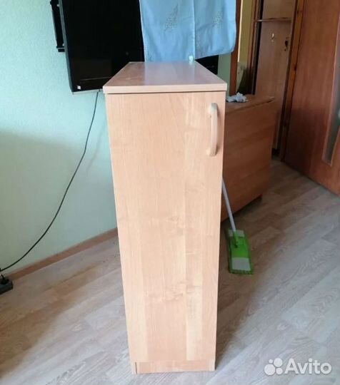 Тумба- сундук, большая для белья или бара