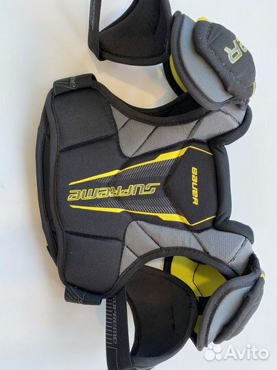 Нагрудник хоккейный bauer 1s