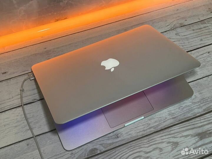 Apple MacBook Pro 13