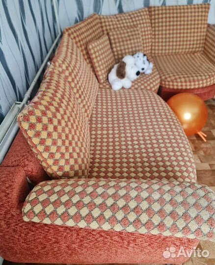 Угловой диван