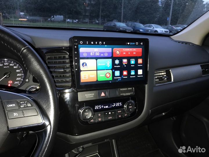Штатная магнитола android для Митсубиши Аутлендер