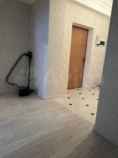 2-к. квартира, 70 м², 8/10 эт.