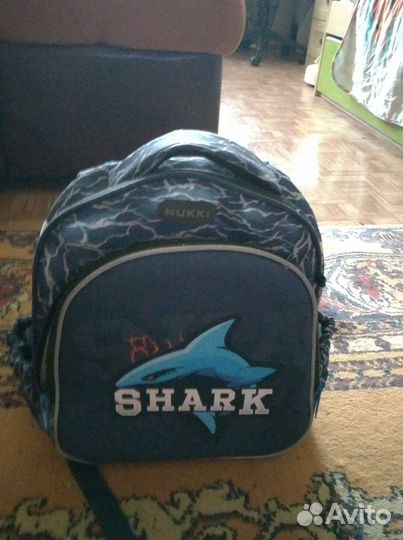 Школьный рюкзак