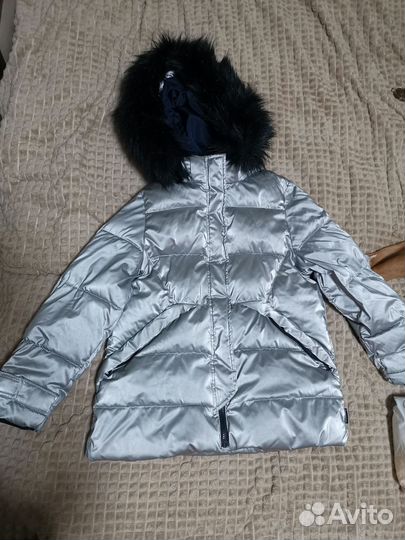 Куртка Zara для девочки р. 152