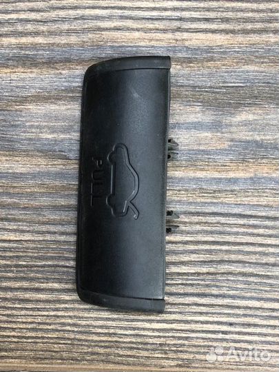 Ручка крышки багажника Kia Rio 3 1.4 2012