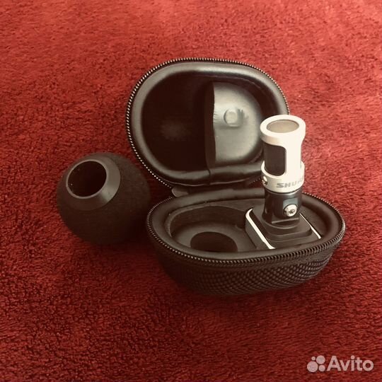 Shure MV88