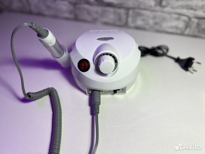 Машинка для маникюра