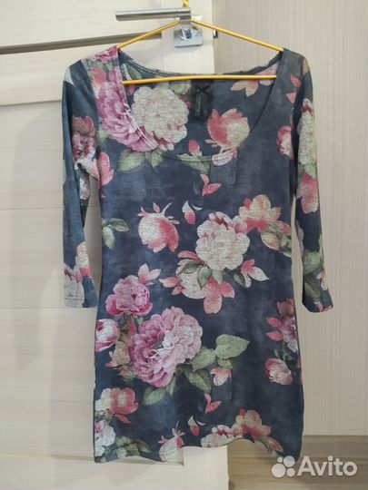 Платья 42 -44 р