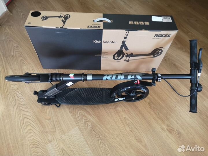 Самокат Roces 200 Black