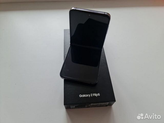 Samsung Galaxy Z Flip5, 8/256 ГБ объявление продам
