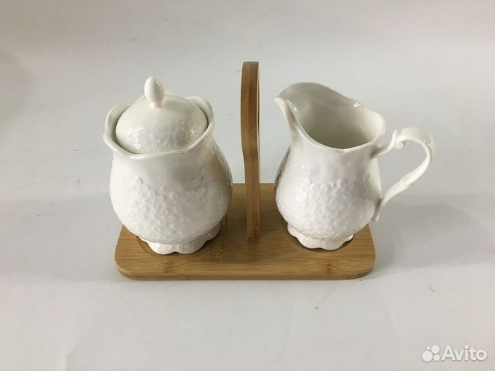 Jewel Сахарница фиона из фарфора на подставке