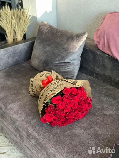 Нальчик Розы букеты,игрушки Доставка