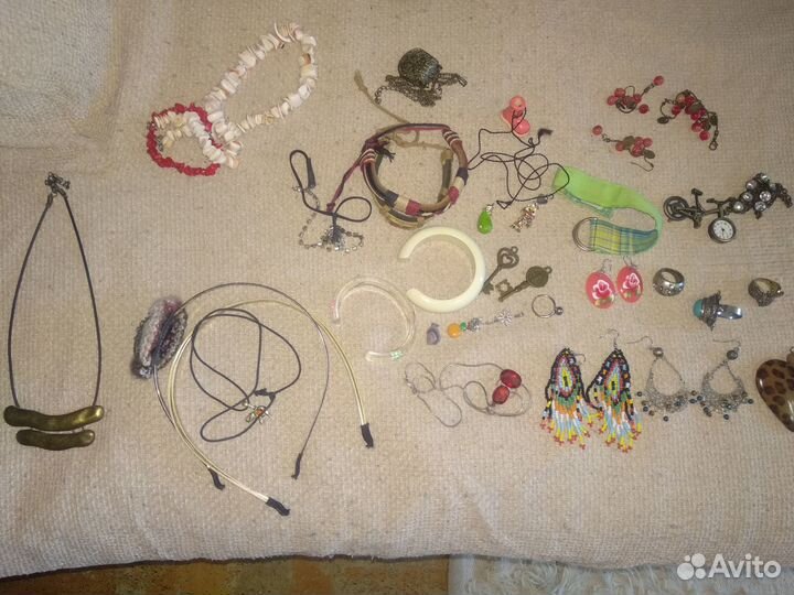 Украшения,бижутерия