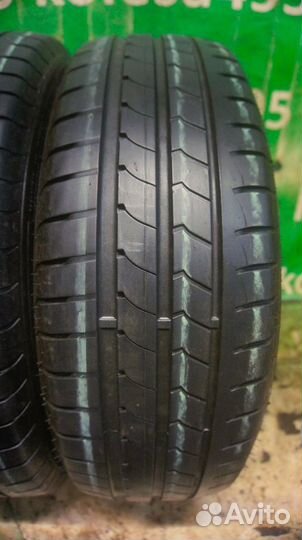 Goodyear EfficientGrip 195/60 R16 89H