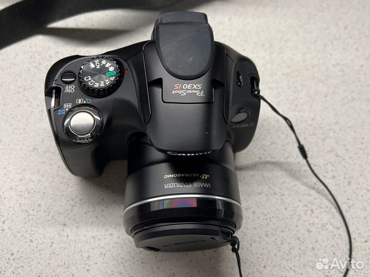 Canon PowerShot SX30 is