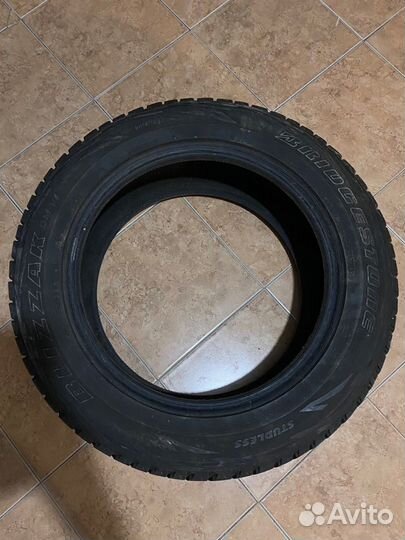 Bridgestone Blizzak DM-V1 225/60 R17