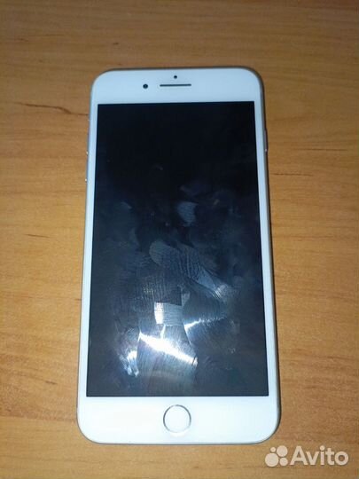 iPhone 8 Plus, 64 ГБ