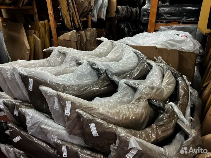 Бампер передний mitsubishi fuso fighter FM657/FK61