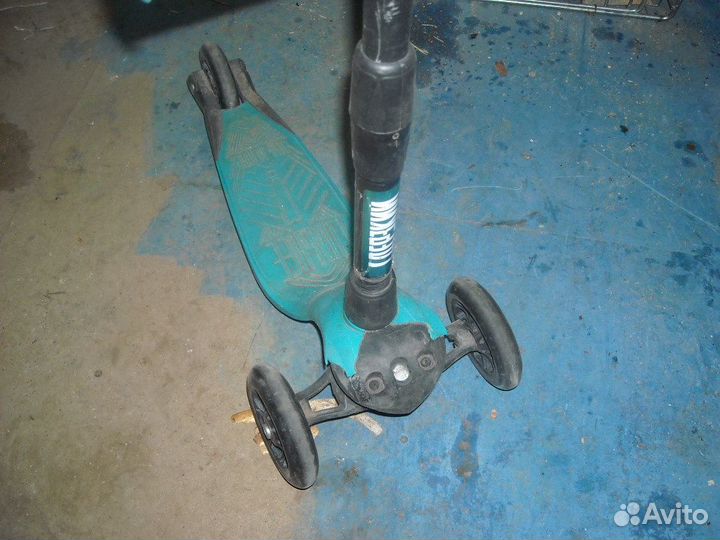 Самокат детский трехколесный со светящимися колеса