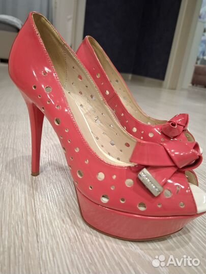 Туфли женские 39 размер