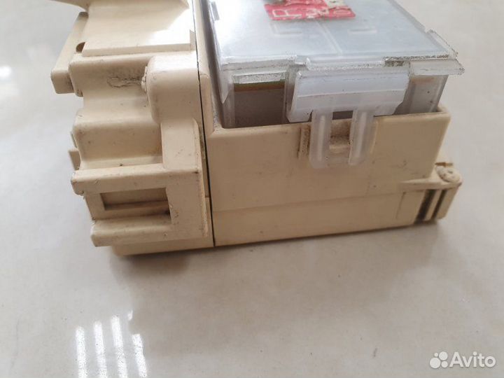 Блок предохранителей Mazda 626 GE FP 1996