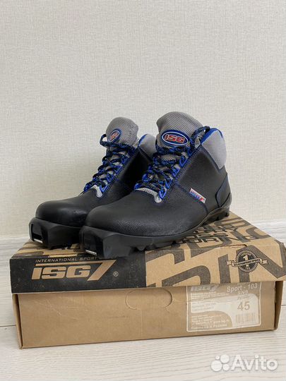 Беговые лыжи