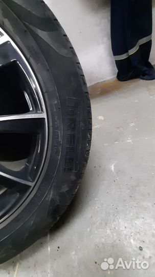 Pirelli Scorpion 215/60 R17