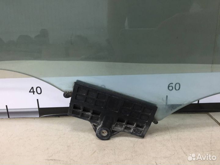 Стекло двери передней левой Hyundai i40 VF 2011