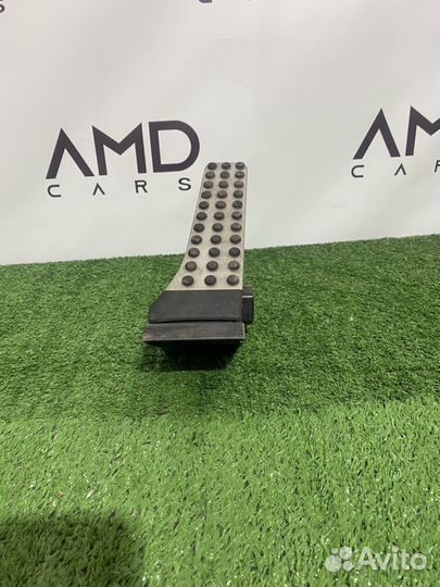 Педаль газа Mercedes S W222