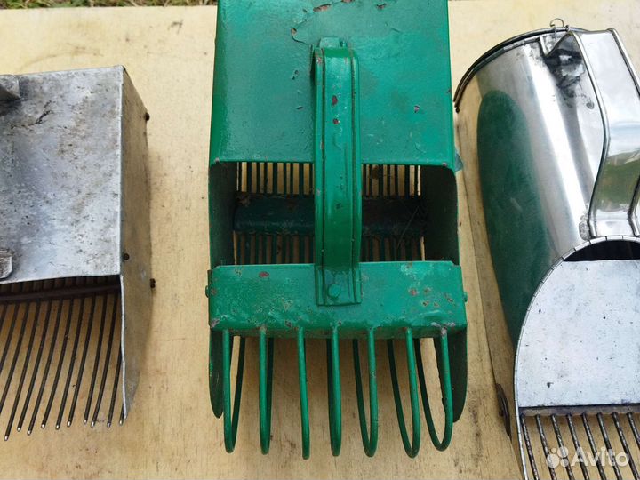 Комбайн для сбора ягод