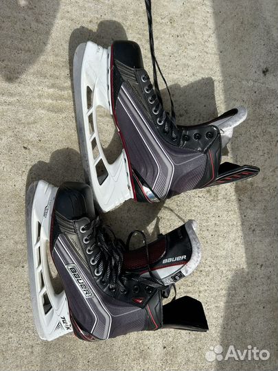Хоккейные коньки bauer 42 размер