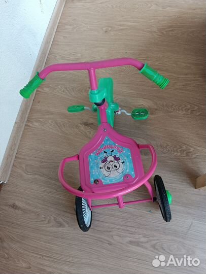 Детский трехколесный велосипед