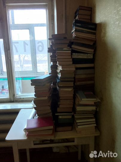 Книги отдам бесплатно