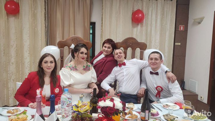 Ведущая Тамада + Ди джей