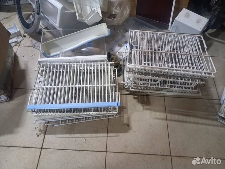 Полки и ящики для холодильников