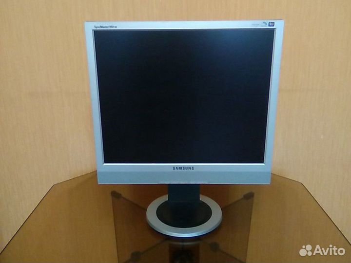 Монитор samsung SyncMaster 910 tm