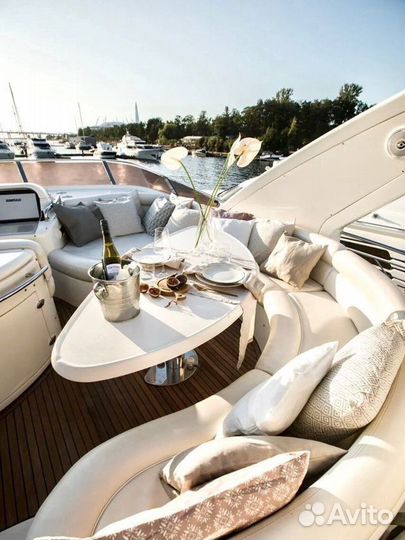 Azimut 55 (азимут) катер/яхта с флайбридж