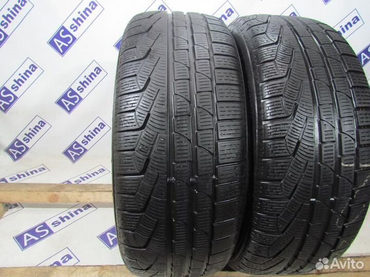 Pirelli Winter 210 SnowControl Serie II 225/45 R18 99G