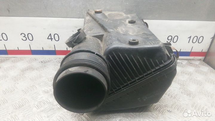 Корпус воздушного фильтра Toyota J120