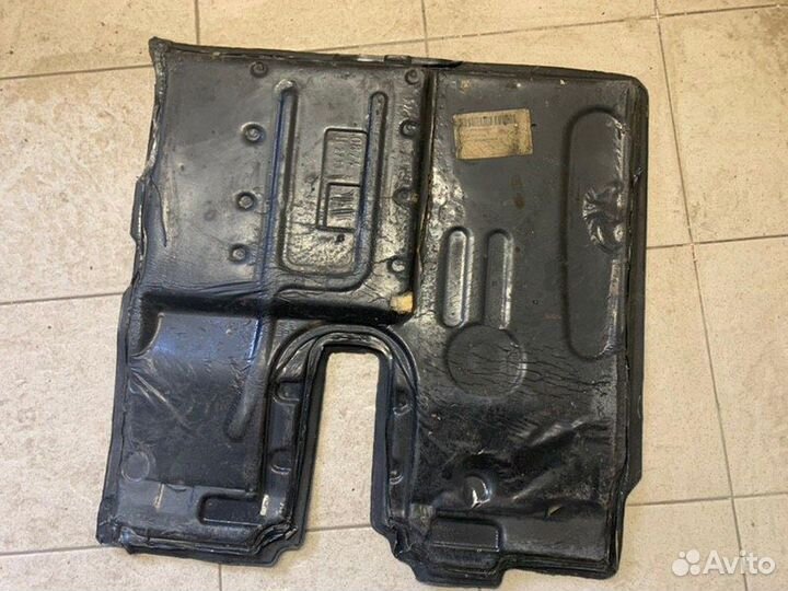 Напольное покрытие слева Man Tgx 18.440 дизель