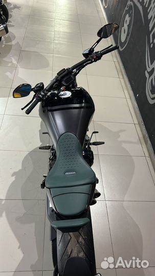 Ducati X-Diavel Nera